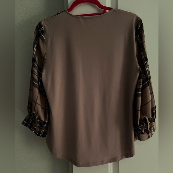 NY&CO Plaid Blouse - Picture 2 of 4